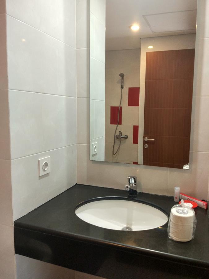 Brothers Inn Sukoharjo Kültér fotó