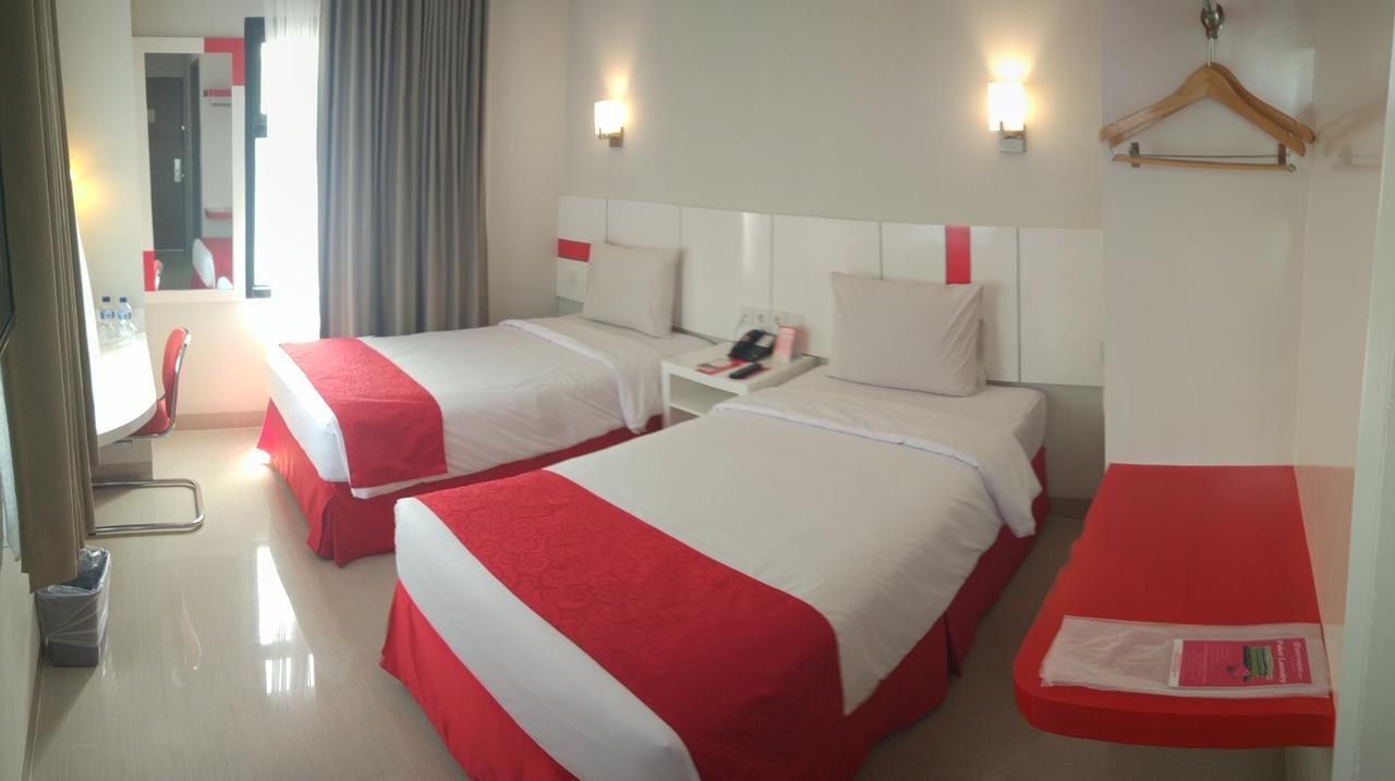 Brothers Inn Sukoharjo Kültér fotó