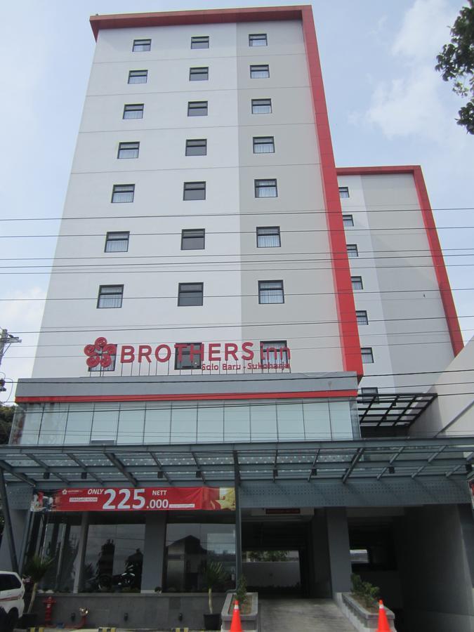 Brothers Inn Sukoharjo Kültér fotó