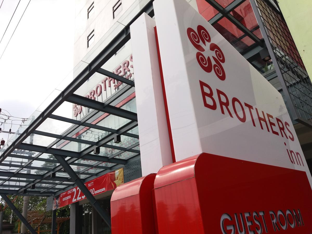 Brothers Inn Sukoharjo Kültér fotó