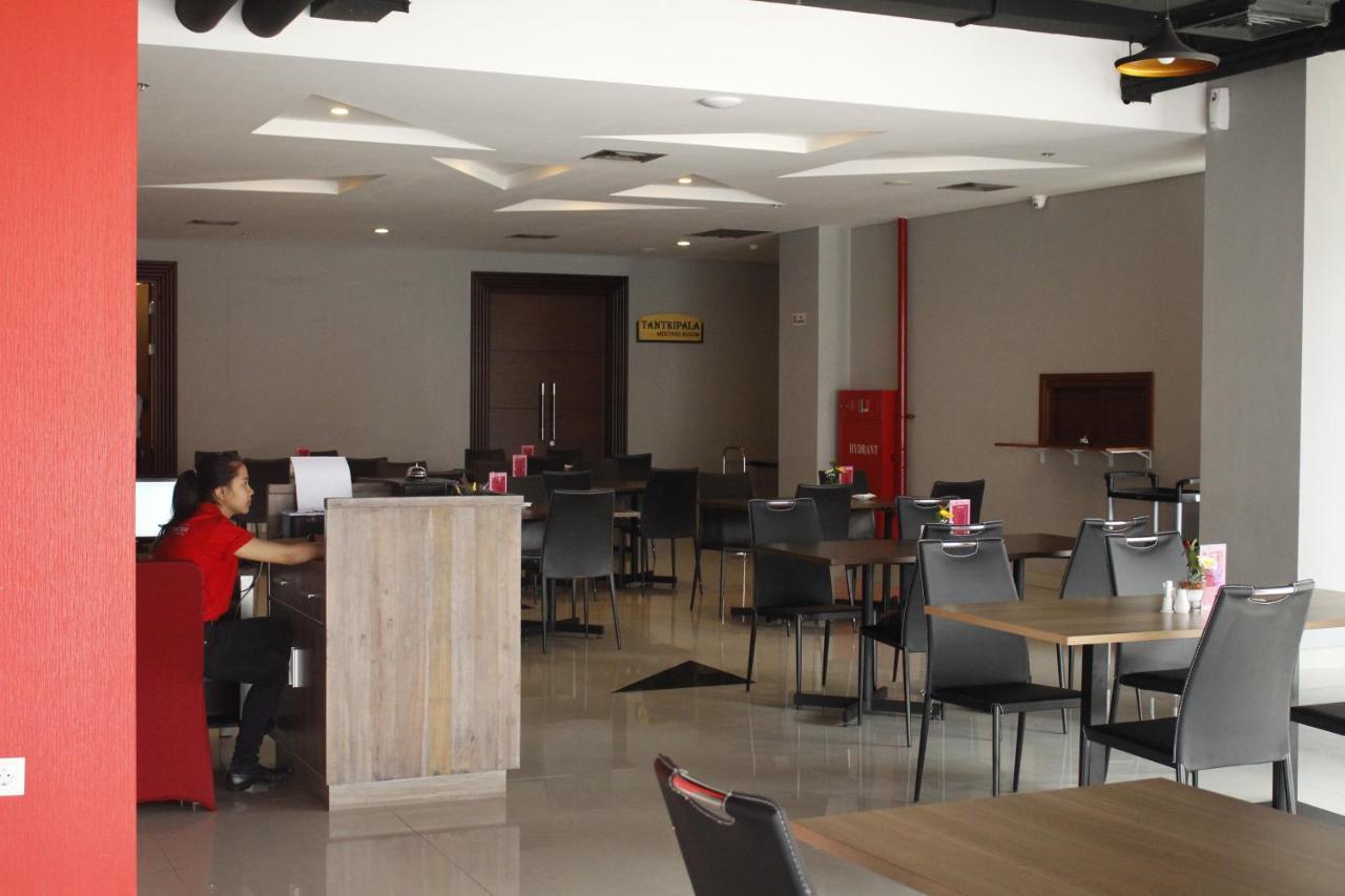Brothers Inn Sukoharjo Kültér fotó