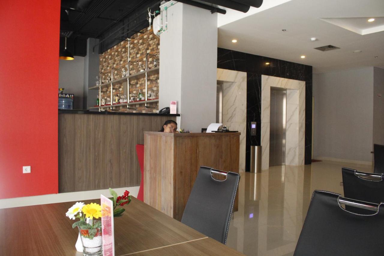 Brothers Inn Sukoharjo Kültér fotó